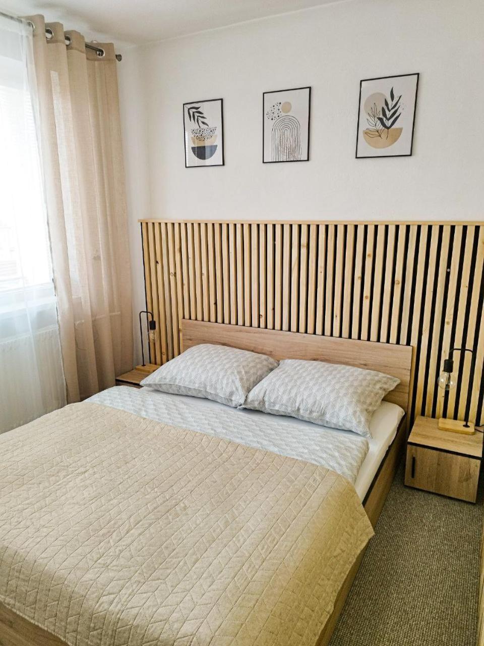 Vivi Apartments ลิฟตอฟสกีมิคูลาช ภายนอก รูปภาพ