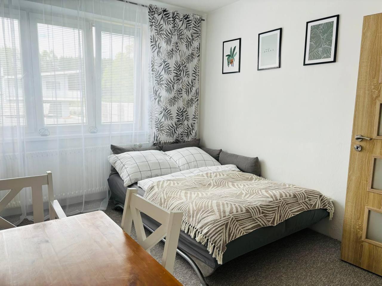 Vivi Apartments ลิฟตอฟสกีมิคูลาช ภายนอก รูปภาพ